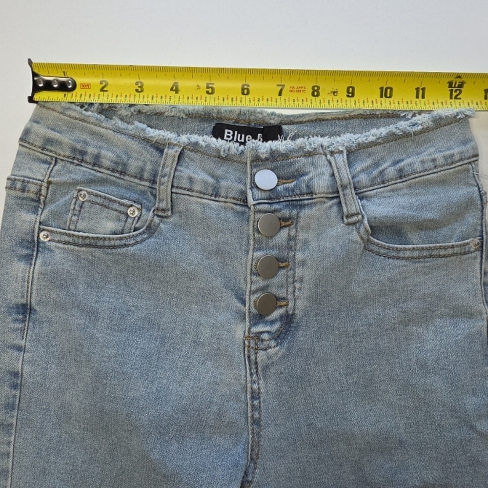 NWT Blue B Collection Rhinestone Fringe Denim Jeans Sz S Cropped High Rise - Picture 8 of 11